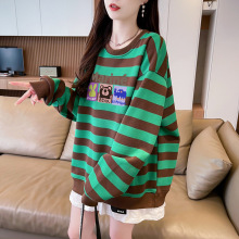 今年流行的条纹设计宽松加绒卫衣女chic潮牌涂鸦中长款假两件上衣