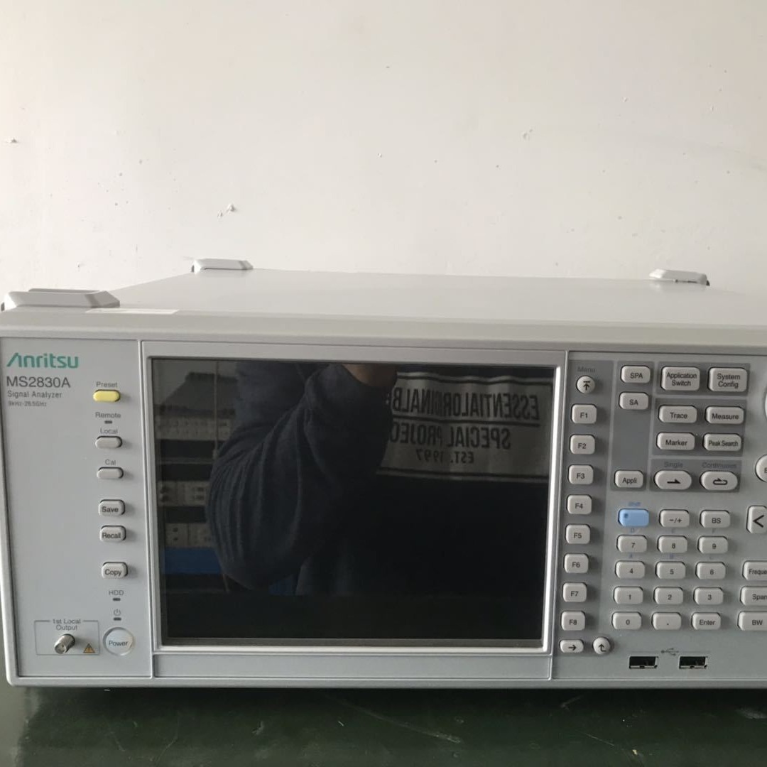 出售/回收 安立Anritsu MS2840A 无线通信频谱分析仪