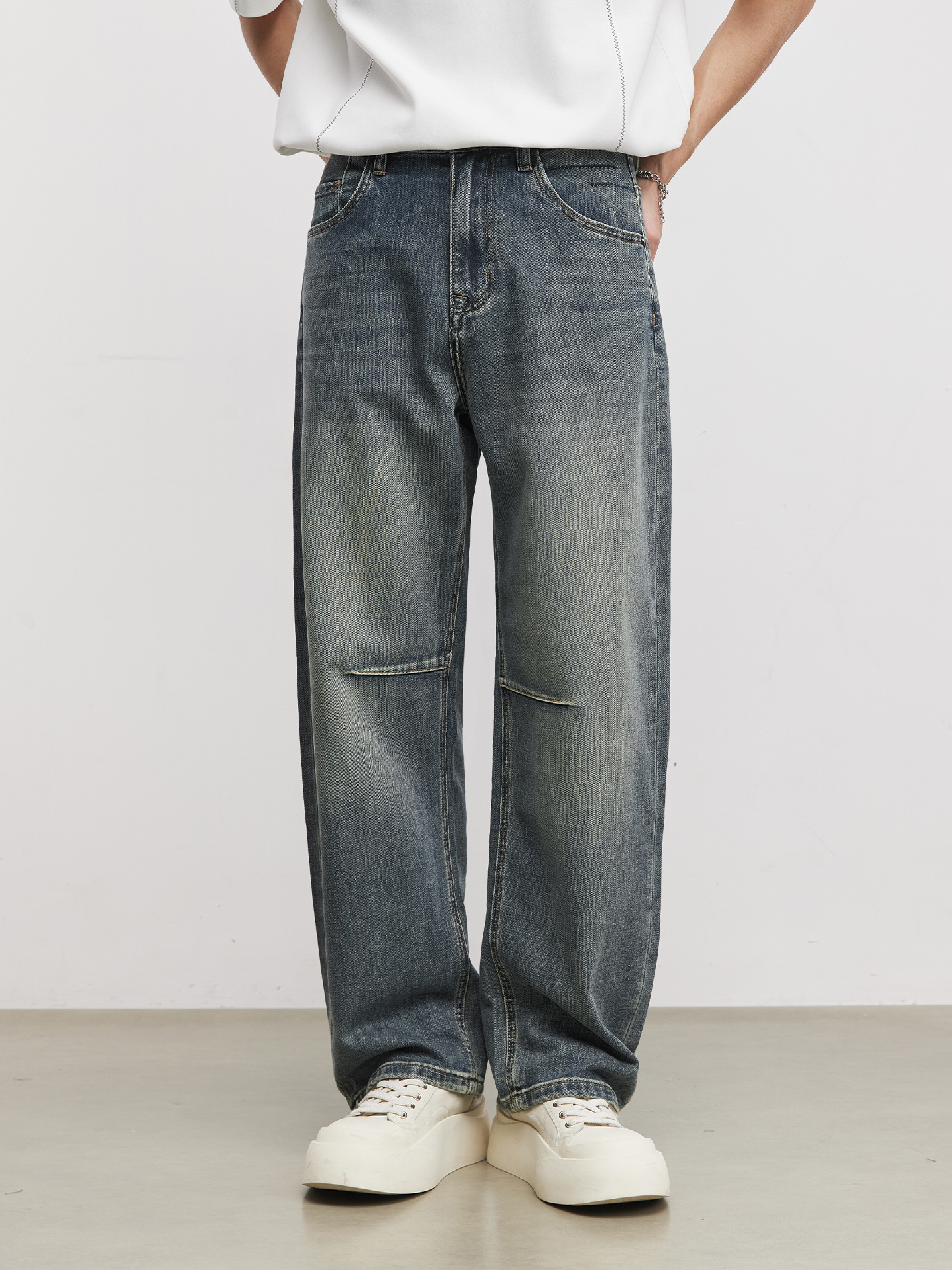 Quần jean nam ống rộng phong cách Mỹ cổ điển, hiệu ứng làm cũ, vải denim mềm mại — Màu xanh da trời