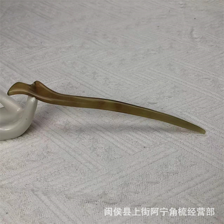Hand Carved Goat Horn Hair Stick 18cm Bow Shape Traditional Hair Pin for Updos and Gifting overview
