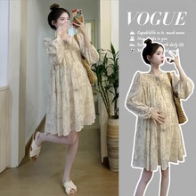 碎花泡泡袖V领连衣裙宽松A字裙孕妇装2024春秋新款时尚小个子雪纺