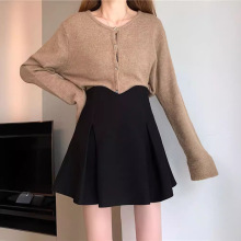 2023秋装新款裙子黑色包臀半身裙女设计感小众高腰显瘦A字裙短裙