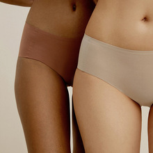 云朵内裤女无痕冰丝中腰纯棉裆全棉抗菌不夹臀隐形瑜伽女士三角裤