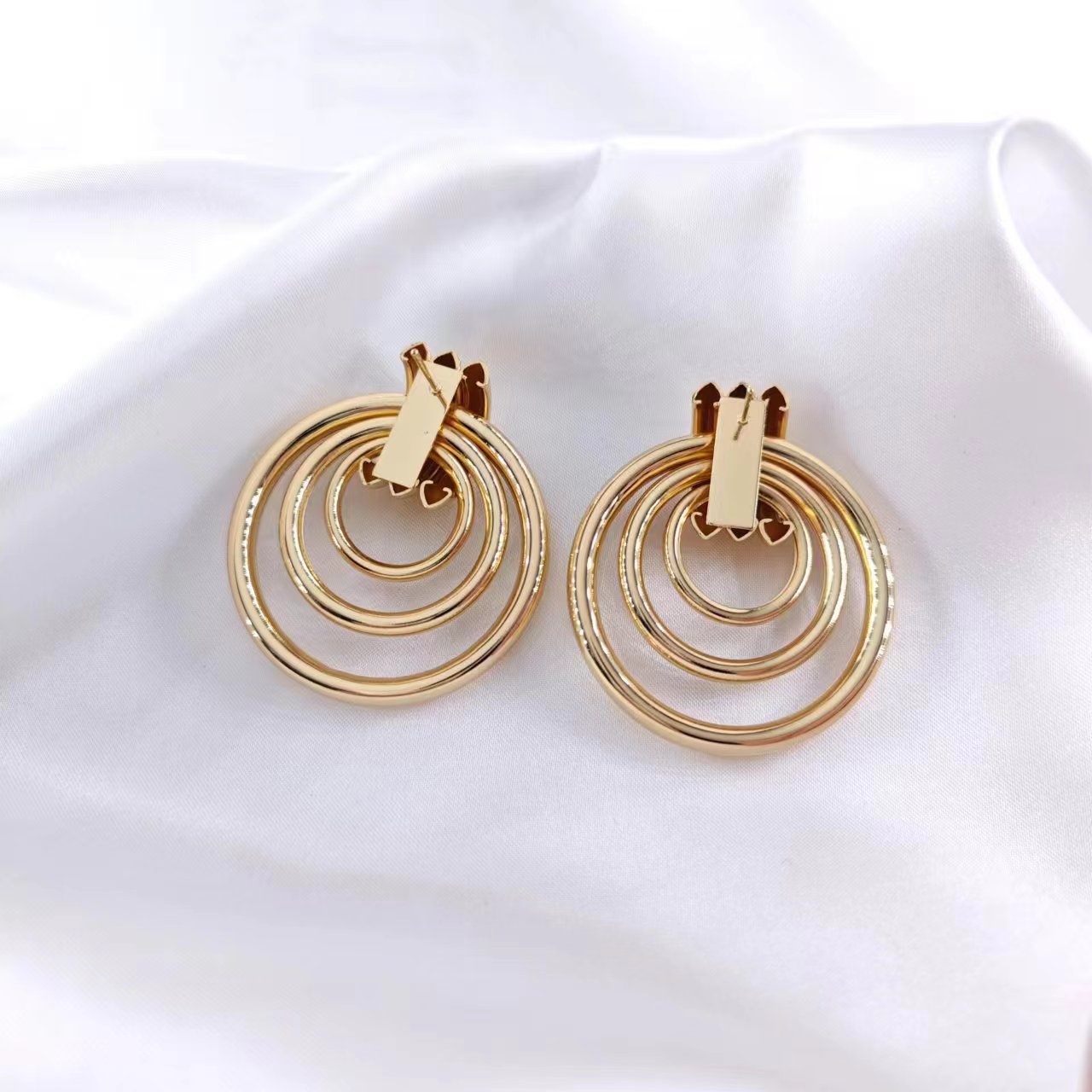 Earrings Classification 1 Pair Quantity 1 Pair Retro Geometric Plating Iron Earrings