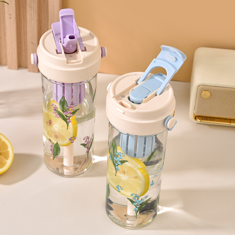 Lirio de alto valor, taza de té de frutas resistente a altas temperaturas en verano
