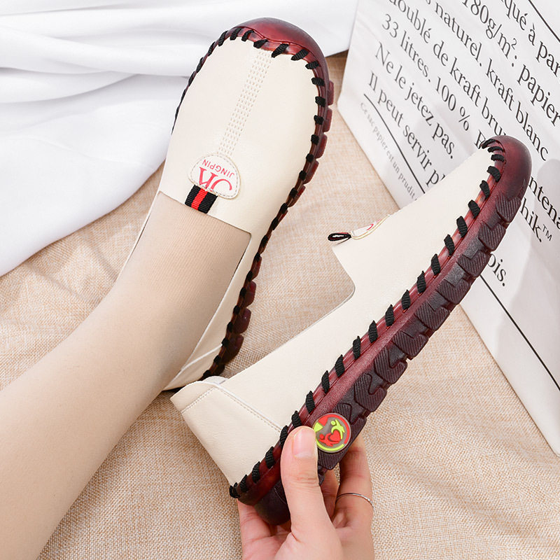 Giày lười nữ đế bằng mềm êm chân, giày cho mẹ da microfiber mũi tròn — 2202 Màu Đỏ, 2202 kaki, 2202 màu đen, Màu trắng 2202