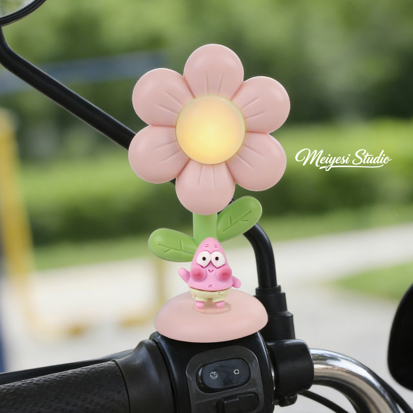 Flores de automóviles eléctricos adornos de luces lindos dibujos animados jefe perro coche de batería bicicleta de noche luces de advertencia accesorios de decoración