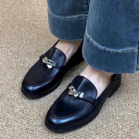 Sheepskin Version ~ Retro Metal Lock Loafers Single-layer Shoes Women's Round Toe Genuine Leather Color Slip-on Flat Leather Shoes