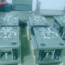 模具制造;金属成型设备;模具设备