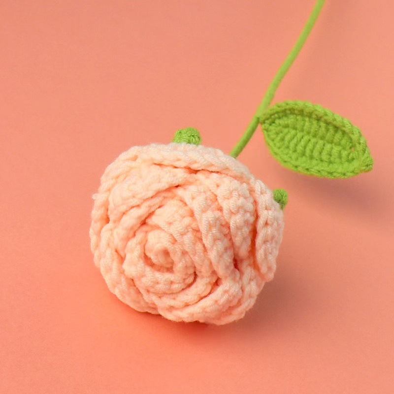 教師の日のプレゼントヒマワリの毛糸の花の手作りの毛糸のメリヤスは花の教師の日の花束の完成品をシミュレーションします。|undefined