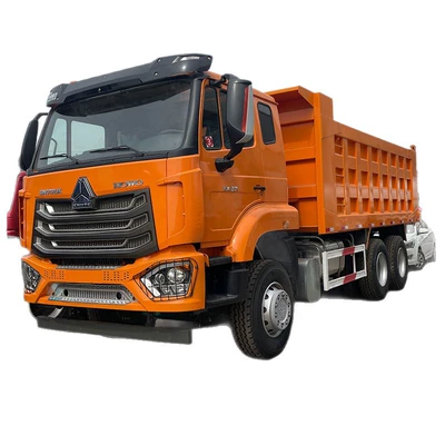 Transporting Soil and Gravel, Yük maşınları