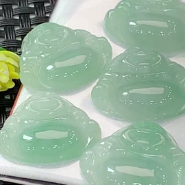 翡翠项饰;翡翠手饰;天然珍珠项饰