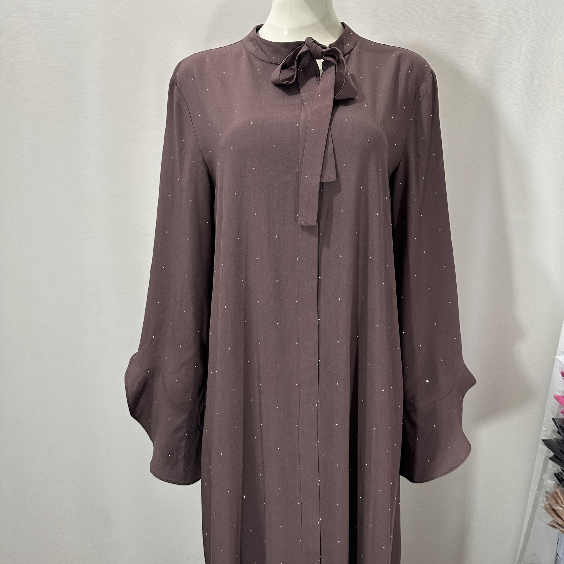 In-stock Middle Eastern Cross-border New Product Dress, Style With Ties, Round Neck, Long Sleeves, Elegant Shiny_ecoleips.com