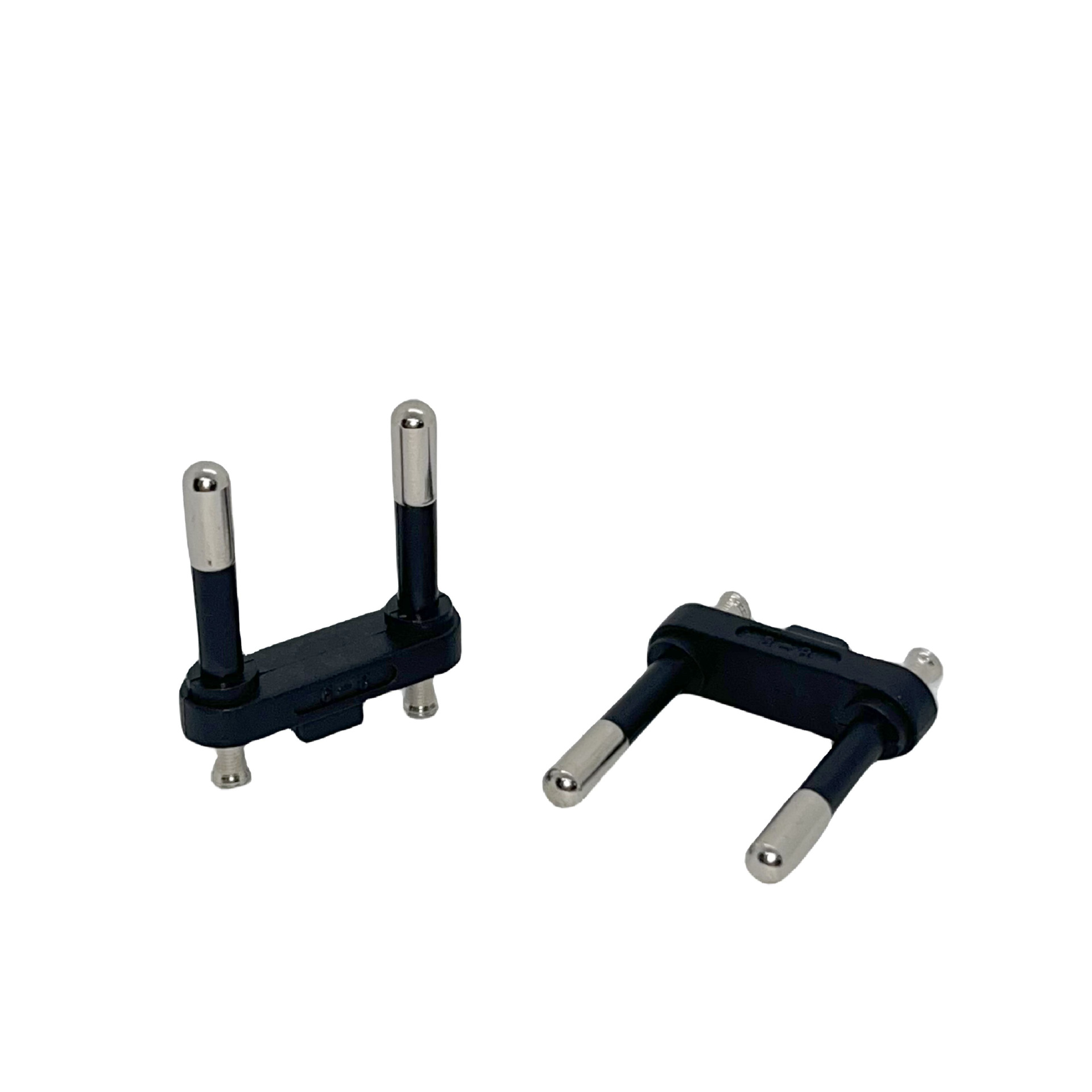 白色4.0巴西两圆式 ( 电子插头厂非标内架 巴西二芯  )