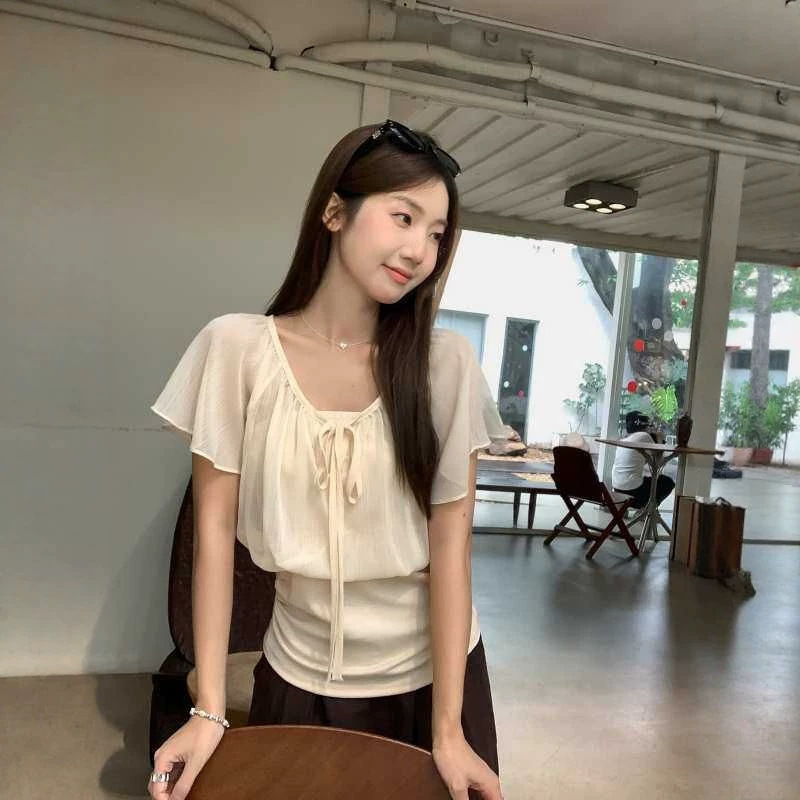 Elegant and gentle style, lace-up ruffle sleeve faux two-piece shirt for women, summer niche, waist-cinching, slimming, versatile trendy top Elegant and gentle style, lace-up ruffle sleeve faux two-piece shirt for women, summer niche, waist-cinching, slimming, versatile trendy top