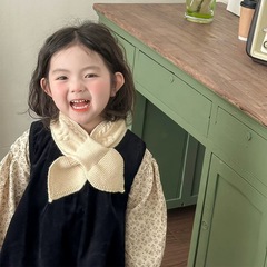 宝宝围巾韩版婴幼儿秋冬季户外保暖简约纯色好搭洋气儿童交叉围脖