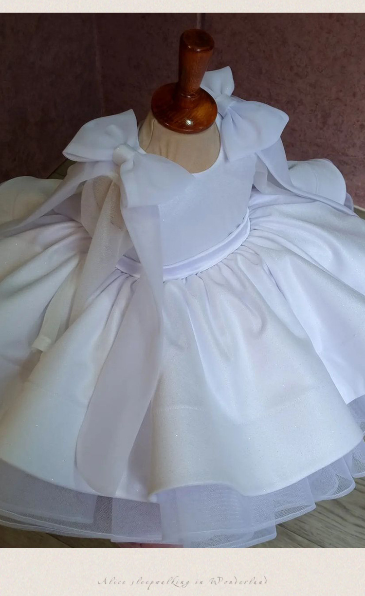 Vestido de cetim branco para menina com laço e tutu princesa_voghion.com