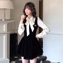 miu系富家千金连衣裙高级感小香风穿搭波点假两件收腰拼接小黑裙