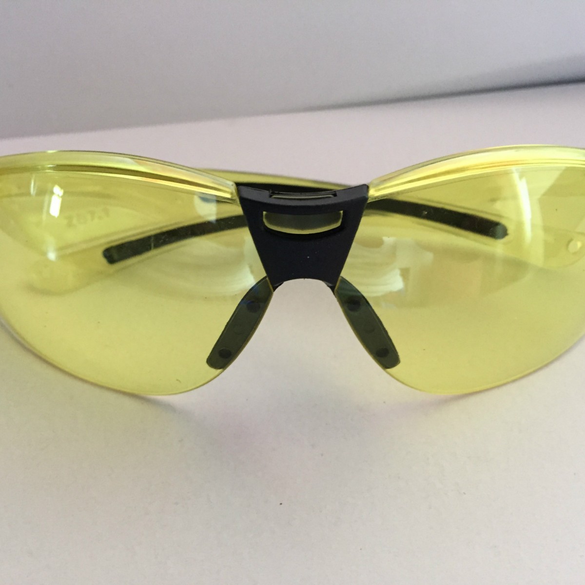 黄色防护眼镜 防冲击护目镜 户外 防尘防沙防虫 劳保眼镜骑行眼镜