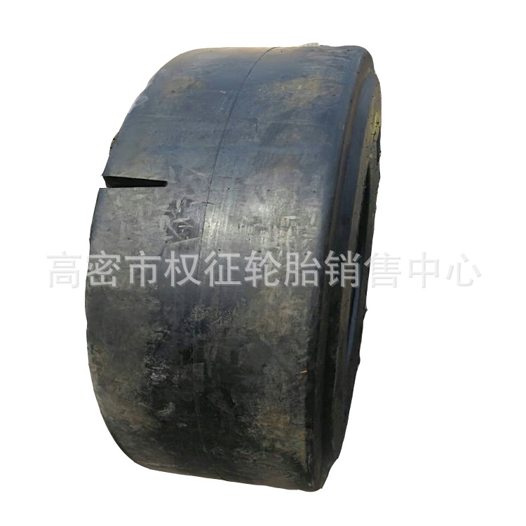 现货供应矿井铲运机光面12.00R24工程轮胎1200R24