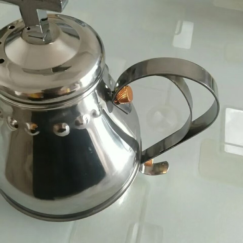 304 Stainless Steel Whistling Kettle for Home Use, Compatible with Gas Stoves and Induction Cookers, Export Model 304 Stainless Steel Whistling Kettle for Home Use, Compatible with Gas Stoves and Induction Cookers, Export Model