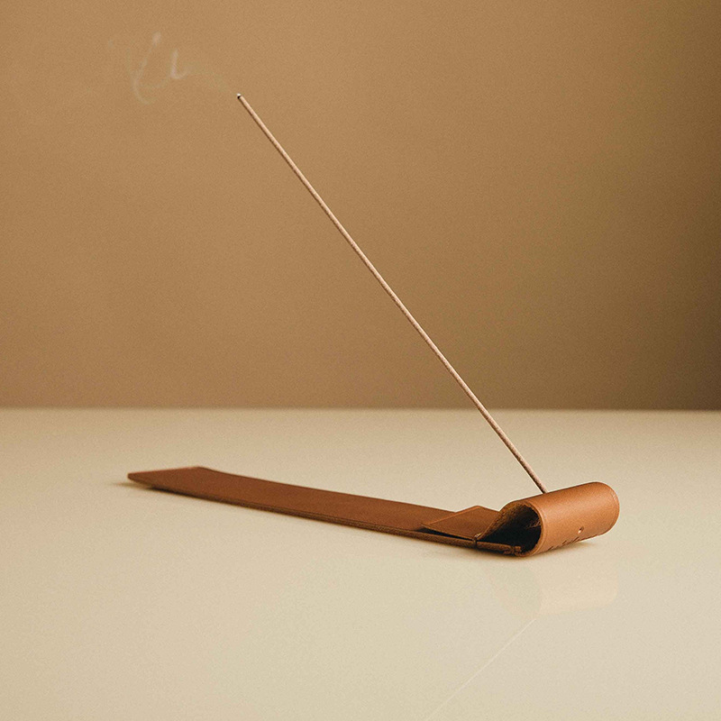 Modern simple incense burner leather base line incense holder hotel tea room line incense socket line incense point incense holder