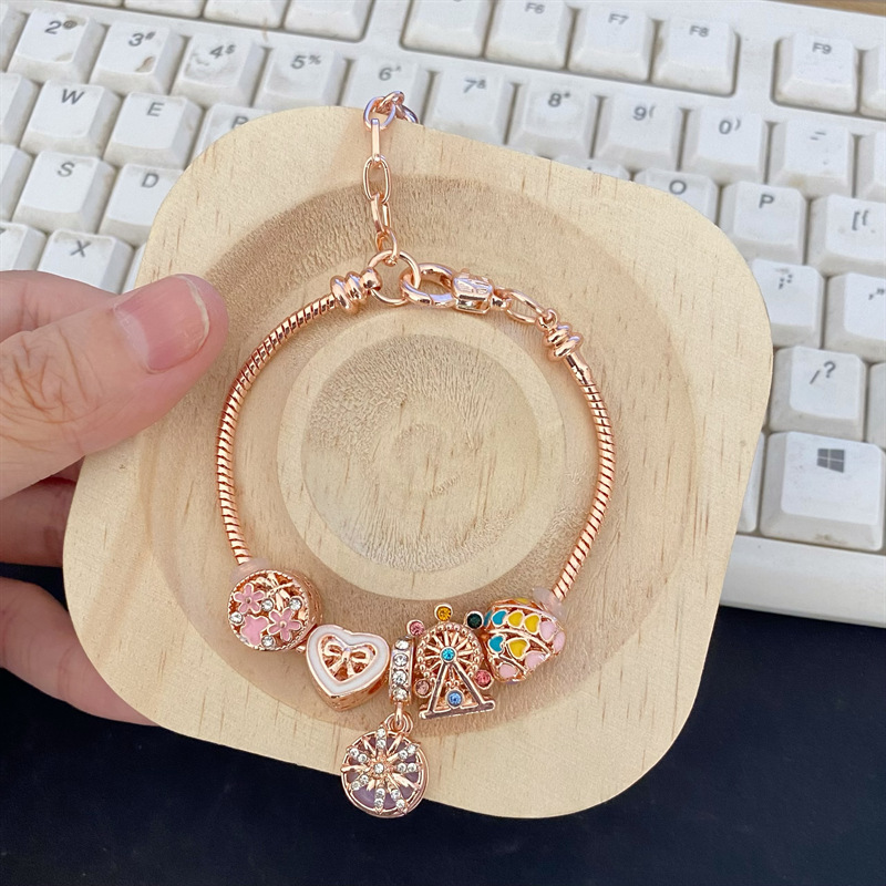 Pan Family Style Ferris Wheel For Women, Internet Celebrity INS Niche Light Luxury Rose Gold Snowflake Pink Glass Bead_voghion.com