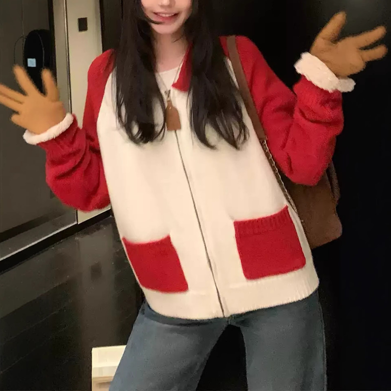 Ouyang's'New Year Little Horse' Design! Holiday Limited Edition Light Luxury Wool Zipper Sweater Embroidered Cardigan Ouyang's'New Year Little Horse' Design! Holiday Limited Edition Light Luxury Wool Zipper Sweater Embroidered Cardigan