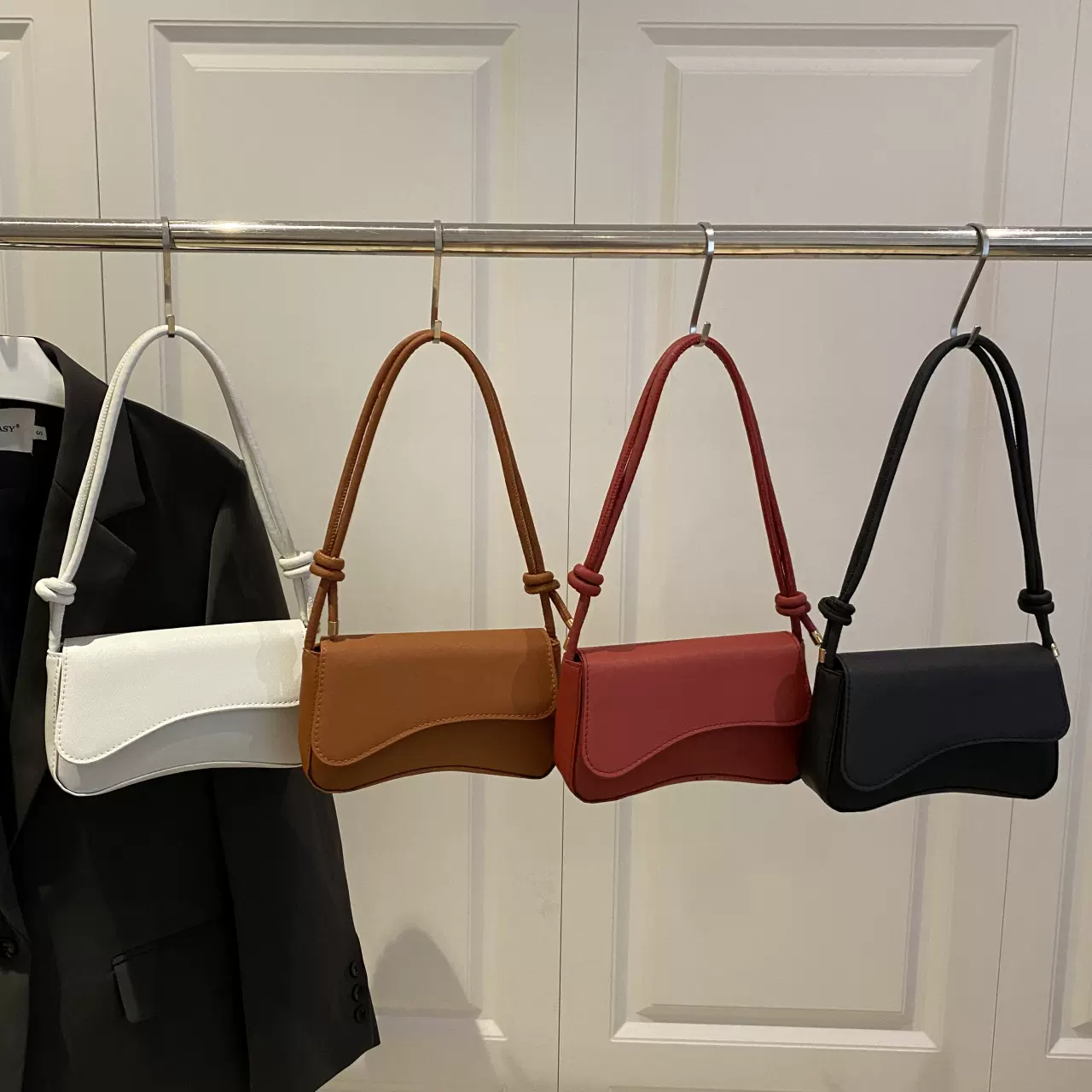 爆款休闲纯色韩版潮简约腋下包女百搭秋冬季时尚个性高级感单肩包