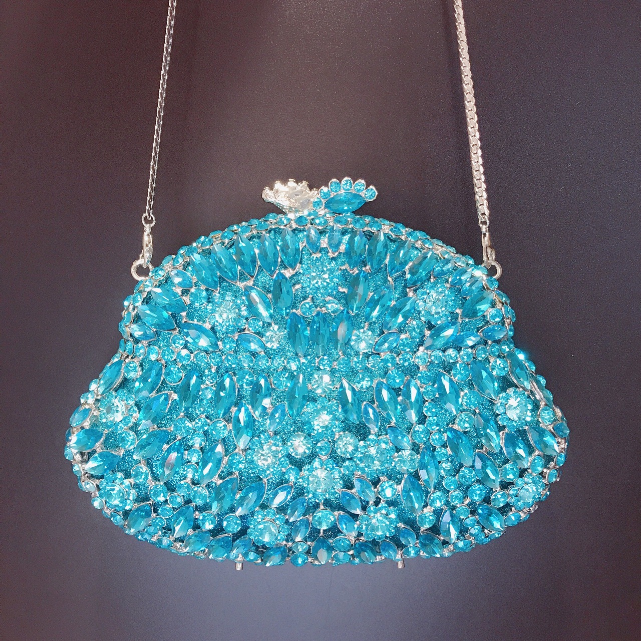 * Bolsas de cena de diamantes transfronterizas bolsas de maquillaje azules bolsas de diamantes llenas de bolsas de mano bolsas de diamantes de diamantes de mujeres paquetes de cena