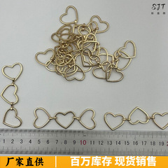 新商品のチェーンの合金の材質は色が落ちません。
