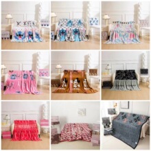 外贸潮牌毛毯法兰绒珊瑚绒加厚午休空调办公室沙发盖毯礼盒装印花