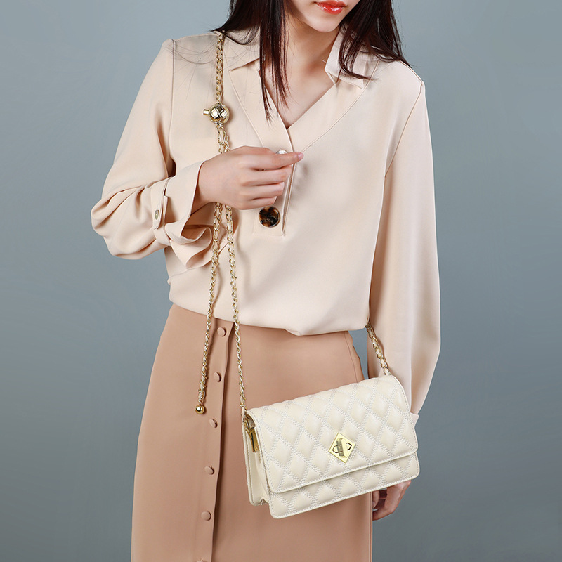 Women's Summer 2026 New Arrival Niche Design Crossbody Bag Genuine Leather Fashion Versatile Chain Square Bag With Gold Ball Detail - Thumbnail 4