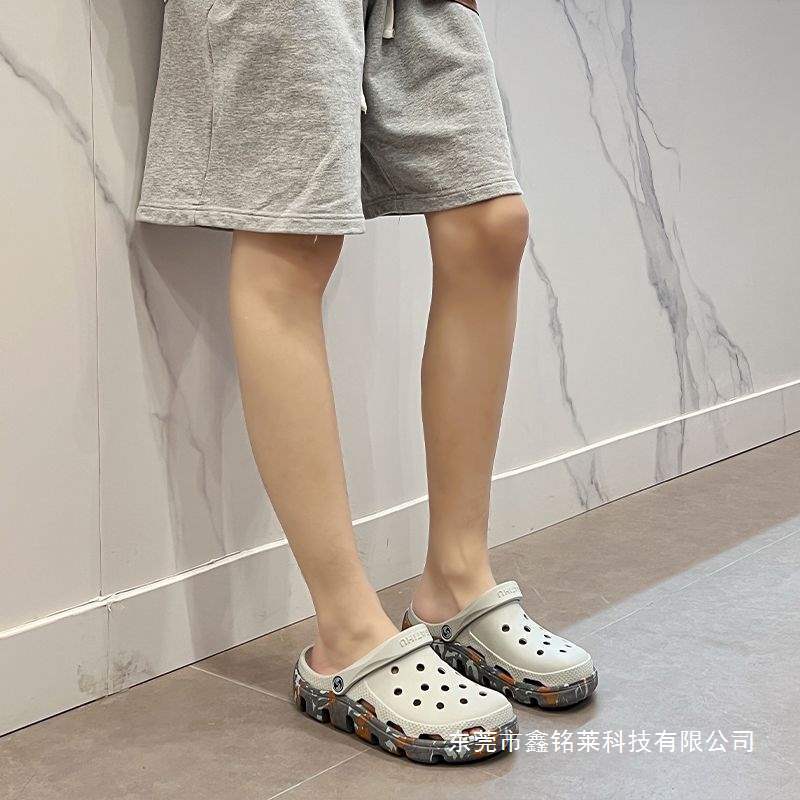 Men's Summer Anti-Slip Soft Sole Beach Shoes 2020 New Thick-Soled Wear-Resistant Sandals Closed-Toe Large-Toe Slippers Men's Summer Anti-Slip Soft Sole Beach Shoes 2020 New Thick-Soled Wear-Resistant Sandals Closed-Toe Large-Toe Slippers