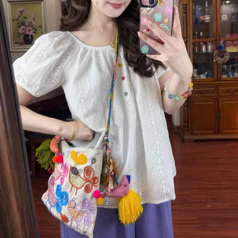白色刺绣短袖衬衫女夏季2025新款穿搭法式碎花别致小个子气质上衣
