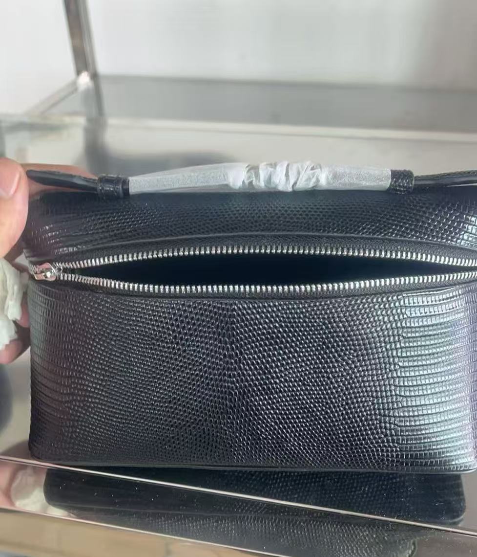 Lizard black [hardware without letters]]