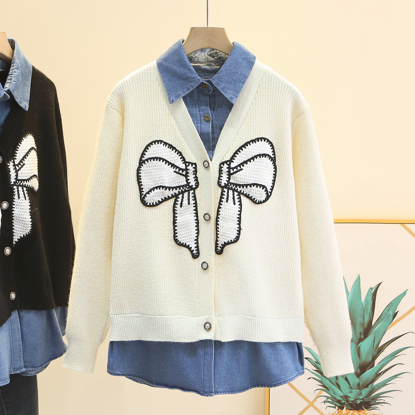 Cárdigan de dos piezas falso bordado de estilo francés para mujer de talla grande, diseño patchwork de mezclilla con lazo, prenda exterior de moda de otoño_voghion.com