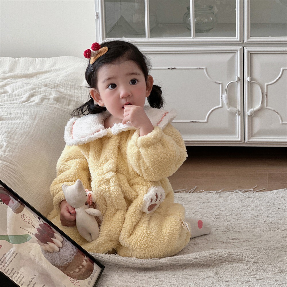 Ropa de bebé Ropa de casa de otoño e invierno