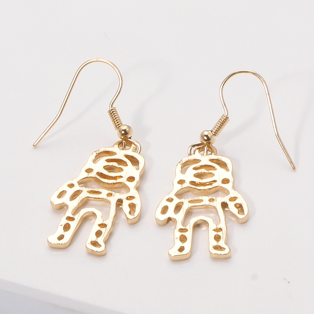 Fashion Creative Astronaut Star Alloy Earrings Wholesale display picture 6