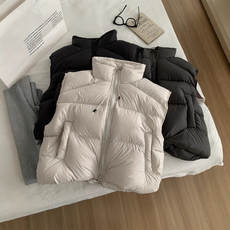 Lightweight, Fluffy and Warm 90 White Duck down Stand-Up Collar down Vest for Women Winter Korean Style Zero-Pressure Puff Vest Jacket