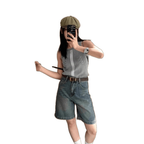 Women's Loose Straight Leg Denim Shorts with Lace Edge, High Waisted, Flowy Wide Leg Five Pocket Shorts for Plus Size in 2025 Summer