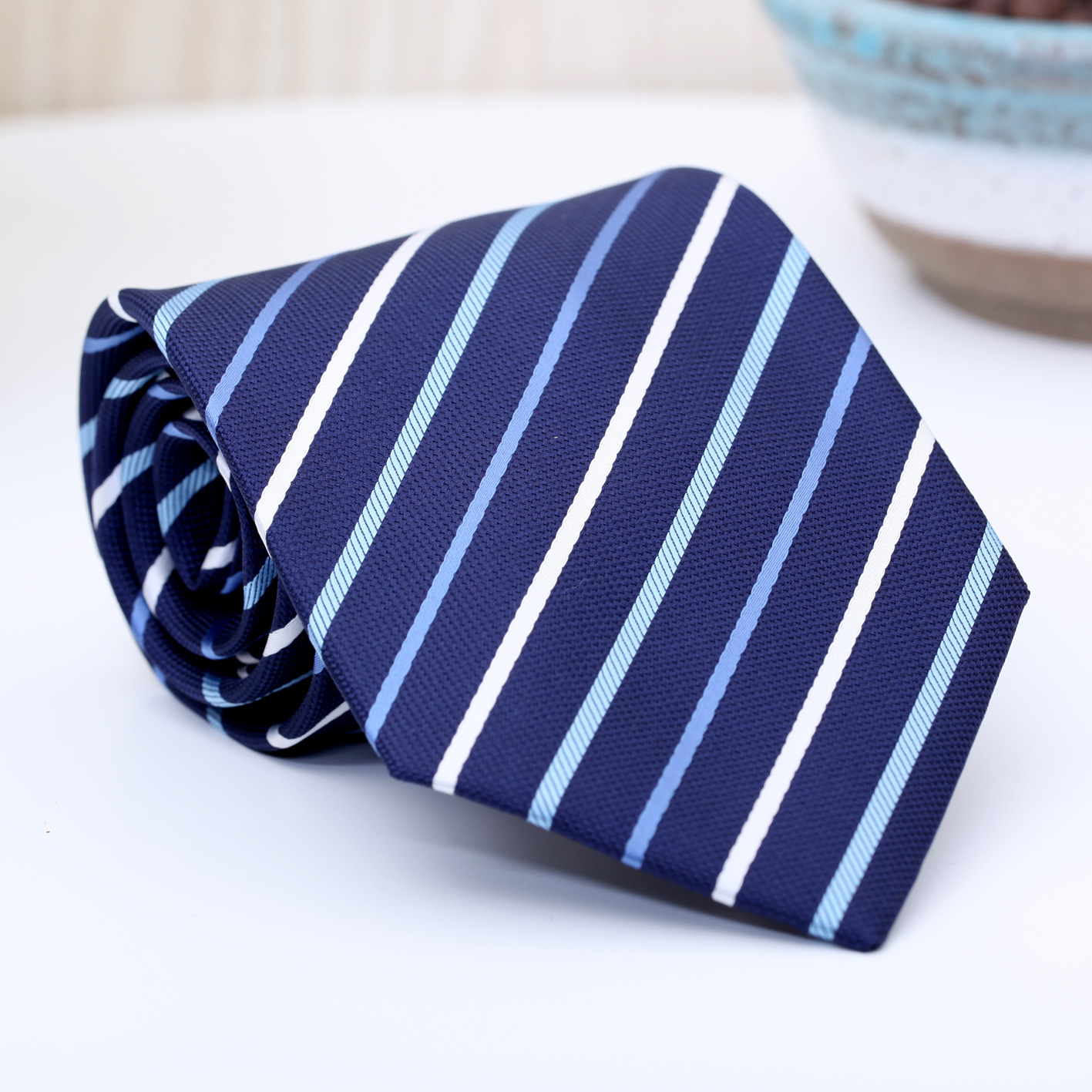 8 # 염색 넥타이