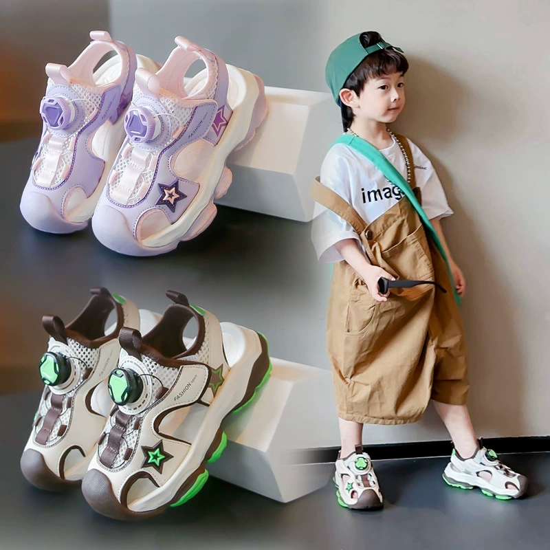 Дышащие спортивные сандалии для мальчиков и девочек 2024 летняя нескользящая пляжная обувь вращающаяся кнопка противоскользящая детская обувь корейская версия