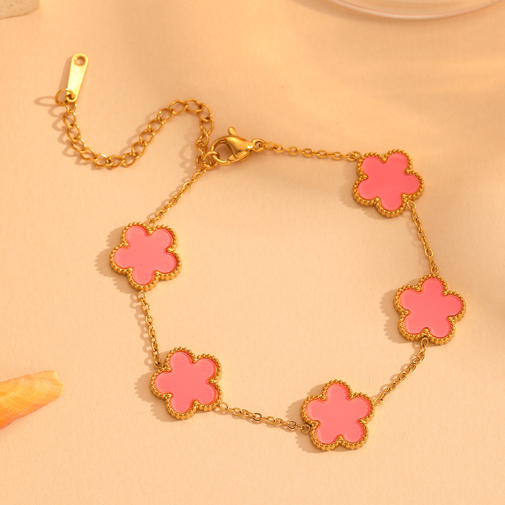 Nueva moda europea y americana no-desvanecimiento de acero de titanio de cinco hojas serie de trébol de moda de lujo ligero espárragos pulsera collar traje