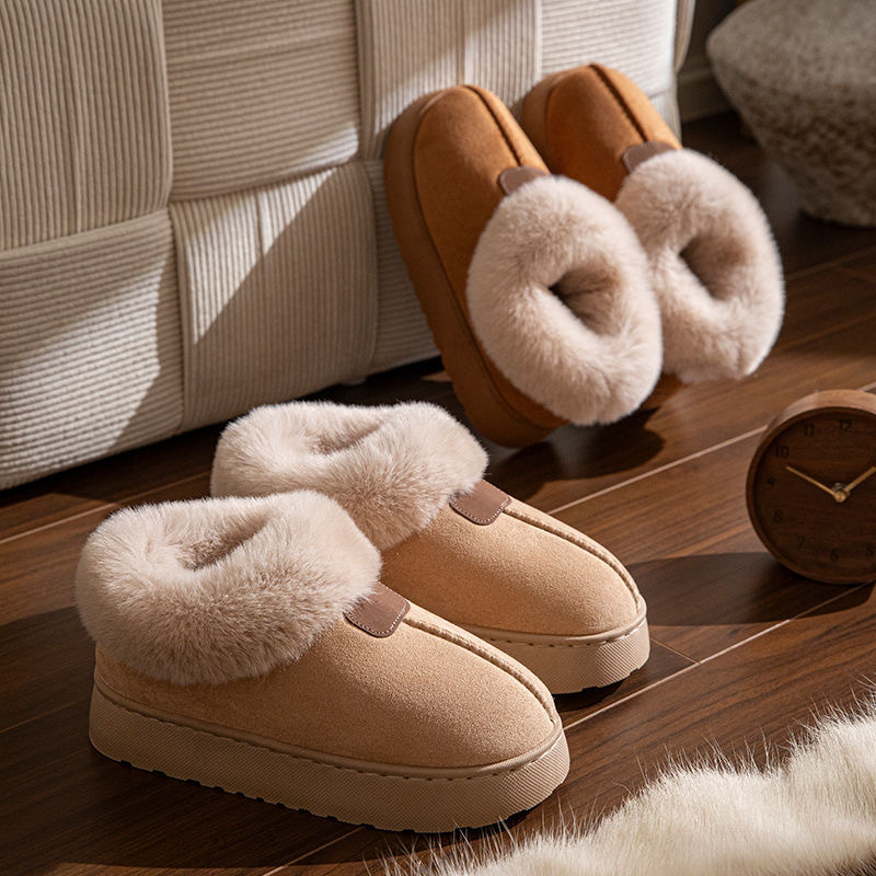 Botas de nieve al por mayor en invierno transfronterizo antideslizante con zapatillas de algodón gruesas para mujeres