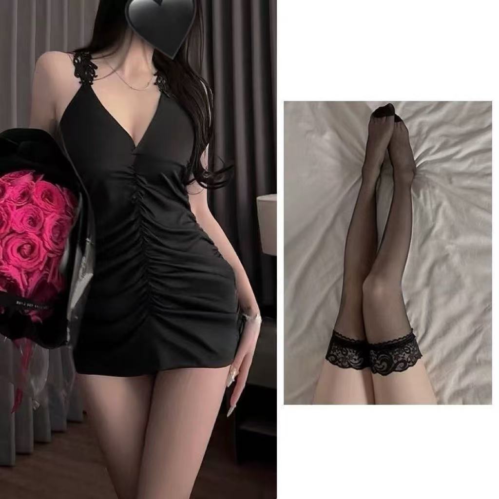 블랙 레이스 조끼 드레스 + 블랙 레이스 스타킹