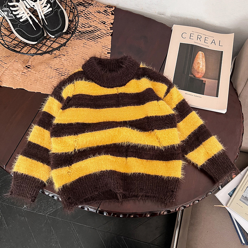 6985 suéter a rayas para niños ropa de invierno 2025 nuevo estilo bebé estilo occidental camisa de fondo grueso suéter cálido para niños