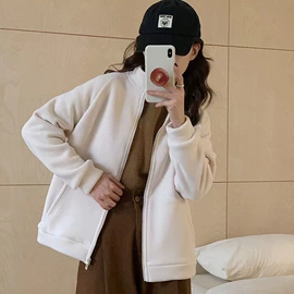 女士三角裤;无痕文胸;无钢圈文胸