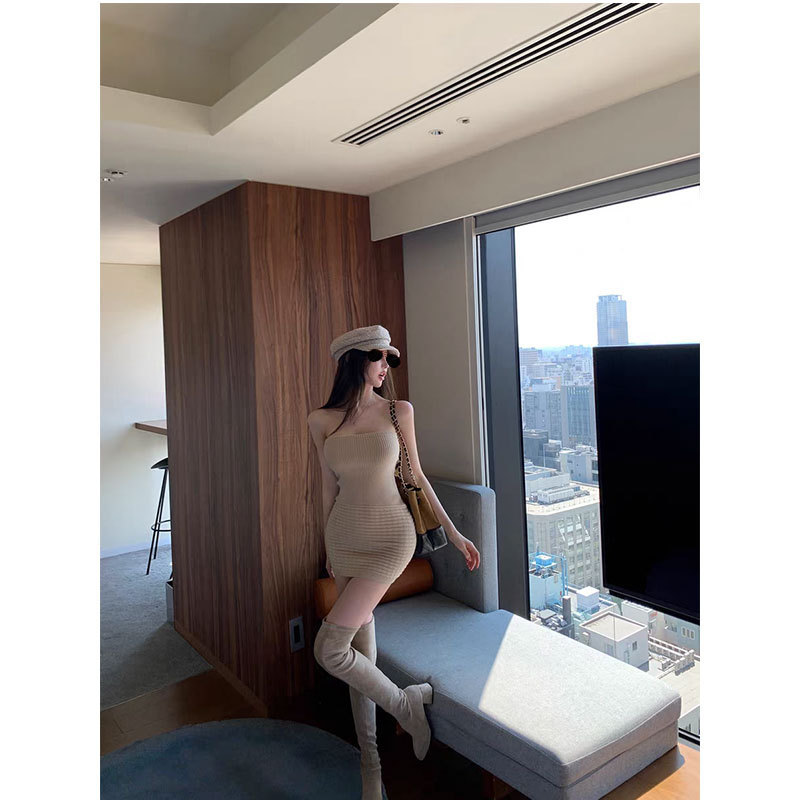 Chill Qiaoer [Curve Construction] Pure Desire Temperament Slim Fit Hip-Covering Knitted Tube Top Short Skirt Sleeveless Dress
