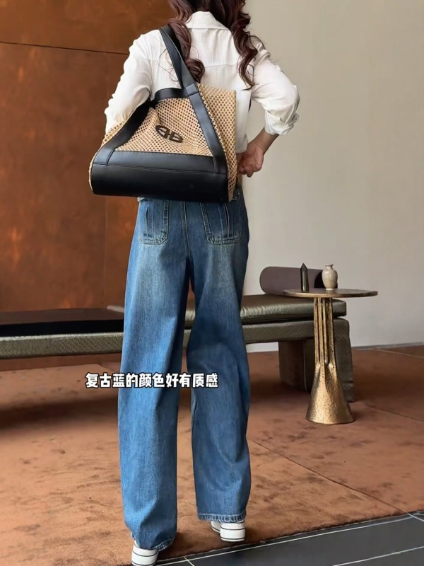 蓝色窄版弯刀牛仔裤女2025年早秋新款大码梨型身材高腰显瘦阔腿裤|undefined